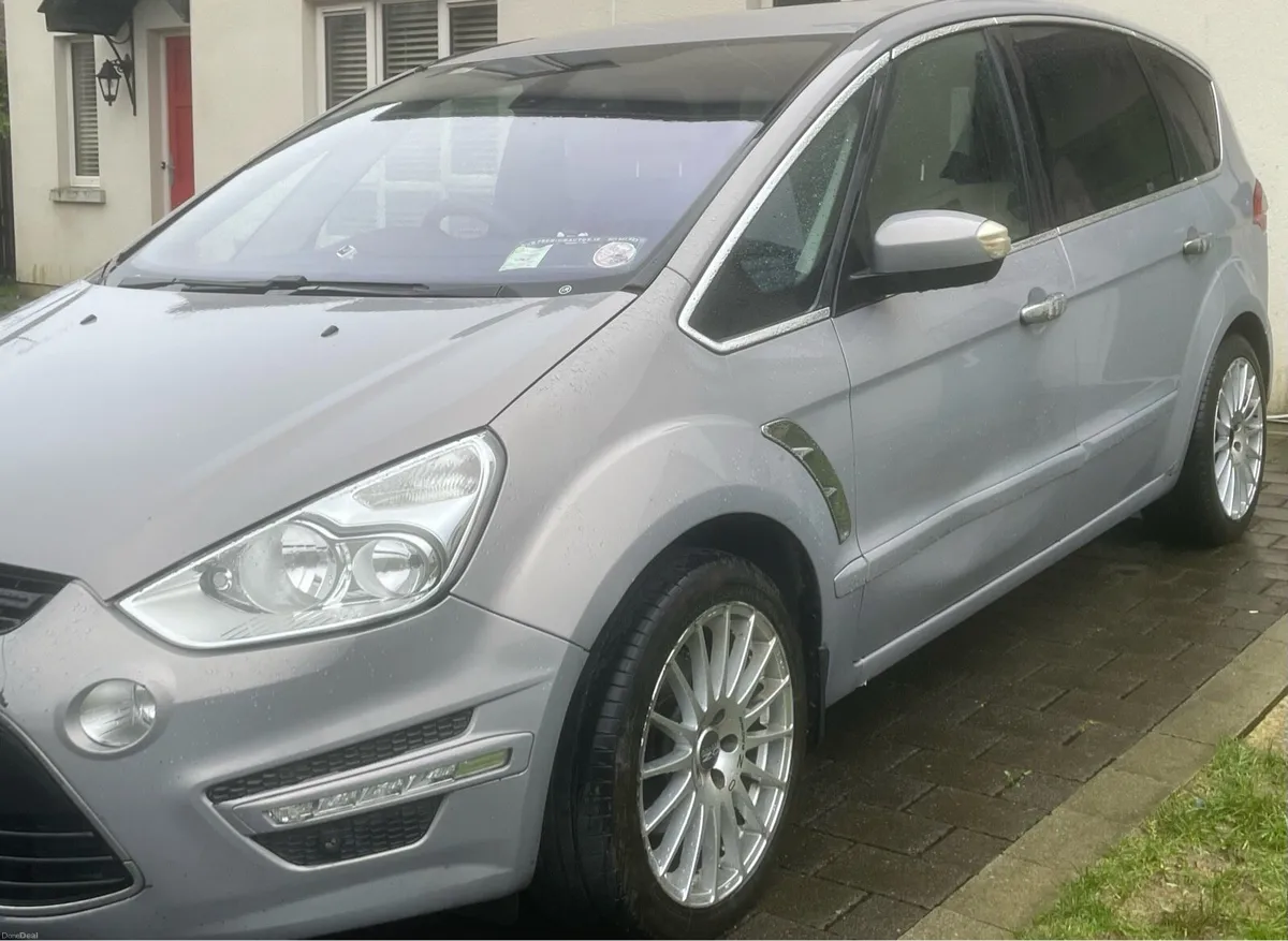 Ford Smax 2011 - Image 2