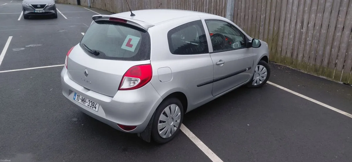 Renault Clio 2010 Nct and Tax - Image 4
