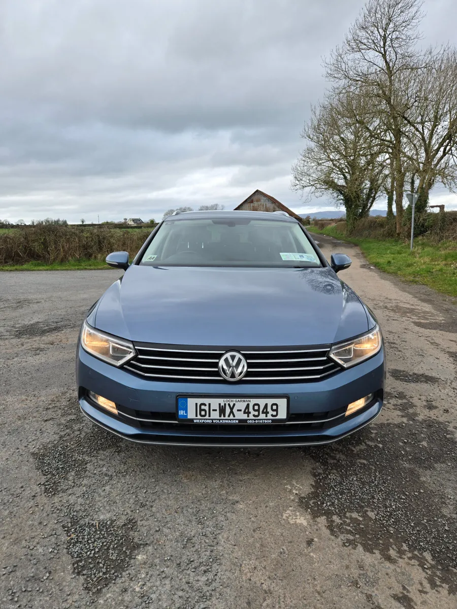 Volkswagen Passat 2016 - Image 3