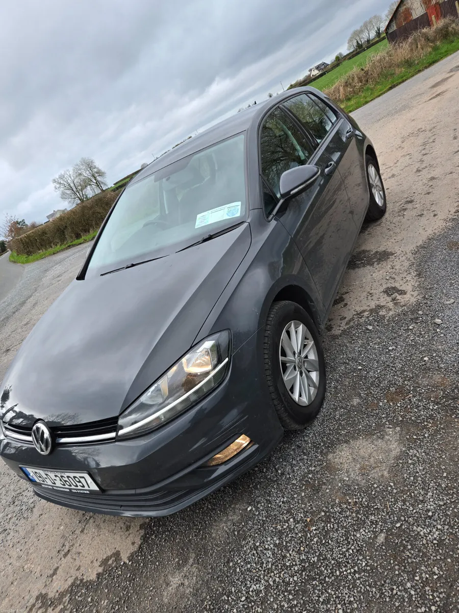 Volkswagen Golf 2019 - Image 2