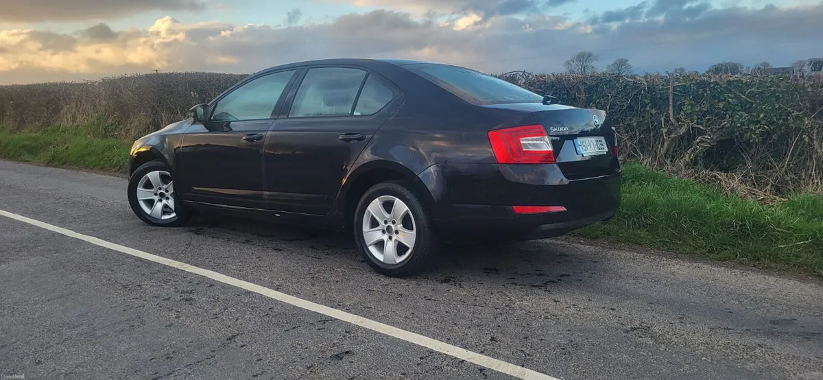 Skoda Octavia 2015 - Image 3