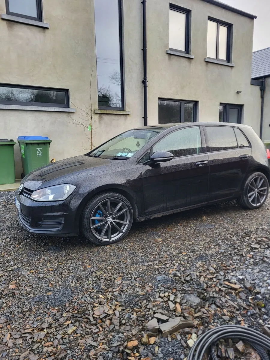 Volkswagen Golf 2014 - Image 1