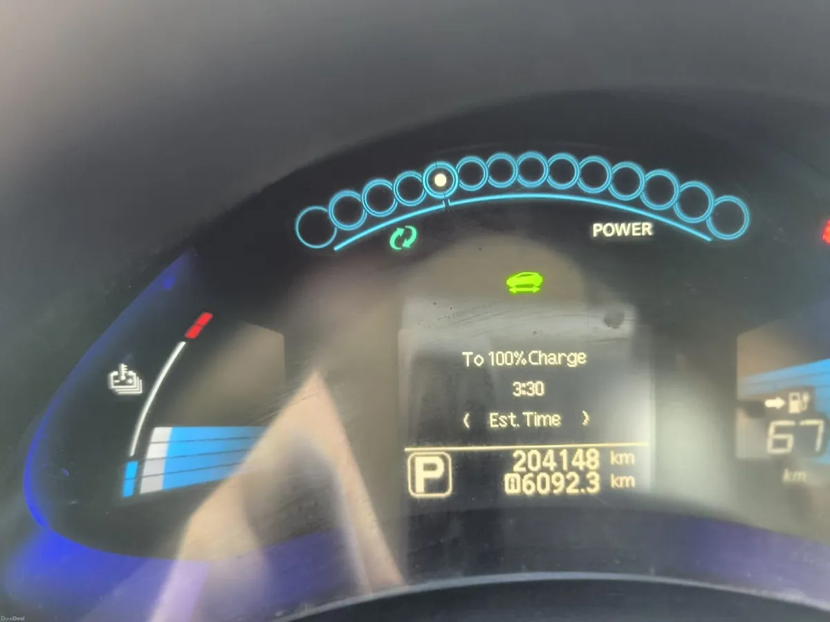 Nissan Leaf 2015 - Image 2