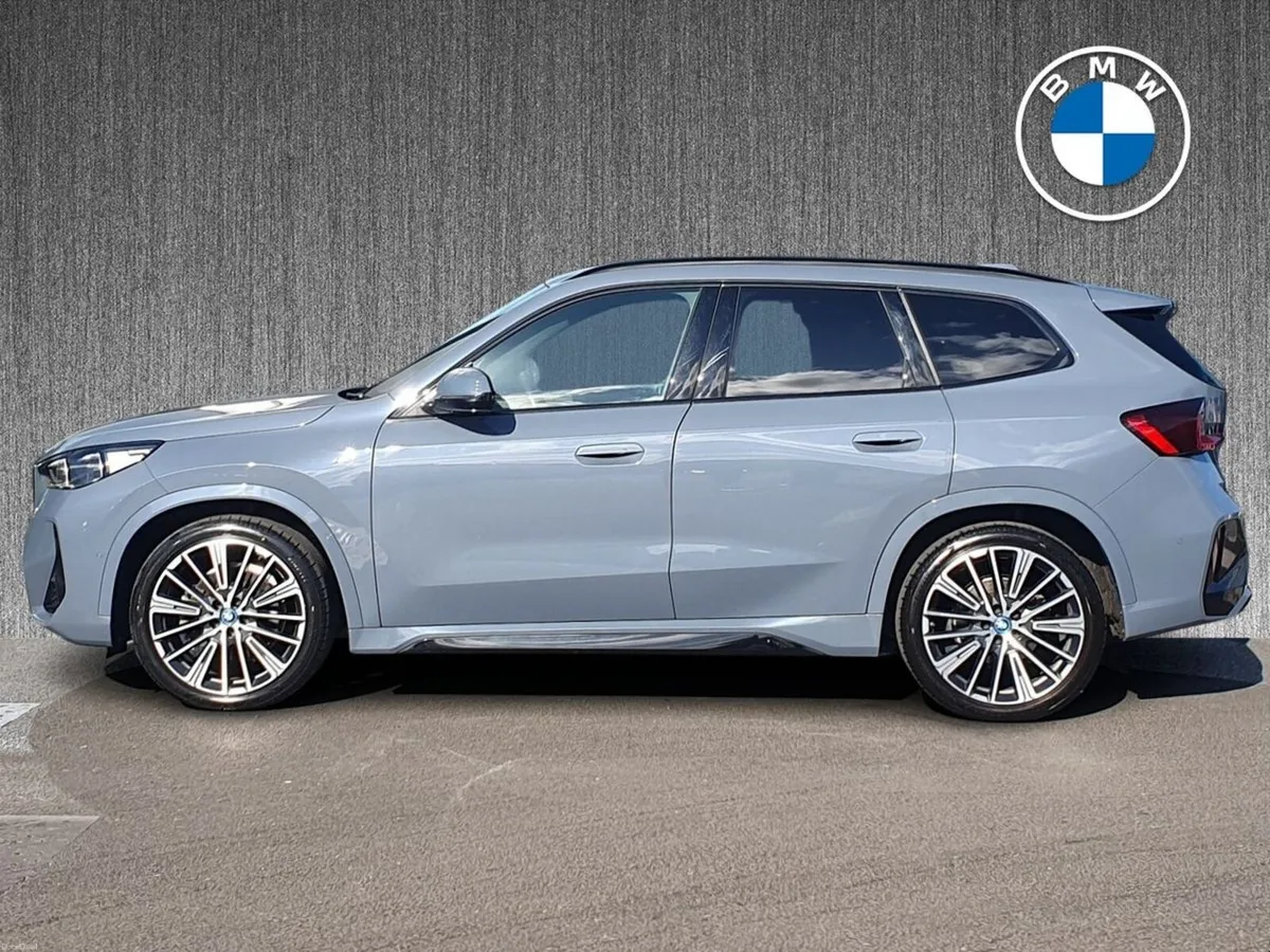 BMW iX1 xDrive30 M Sport - Image 4