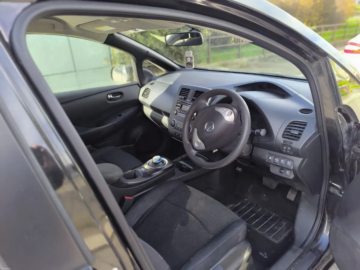 Nissan Leaf 2015 - Image 4