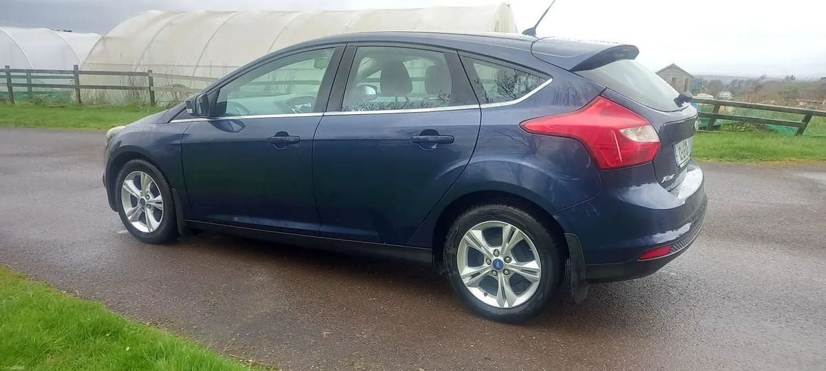 Ford Focus 2012 - Image 4