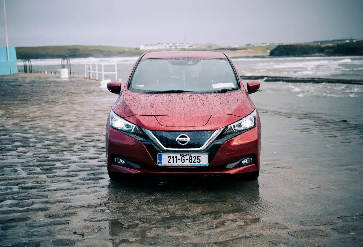 2021 Nissan Leaf 40kWh Tekna – Top Spec – 12 Bars - Image 4