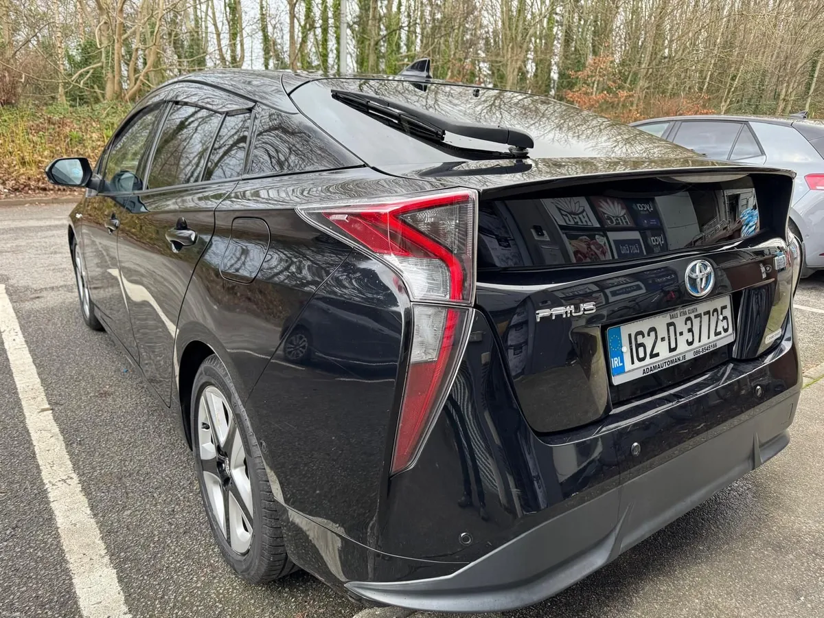 Toyota Prius 2016 - 1.8L Hybrid - Top Spec - Image 3