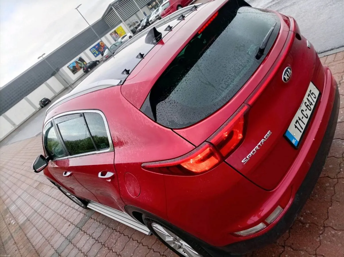 KIA SPORTAGE PLATINUM SUV Taxed and NCT 27 - Image 2