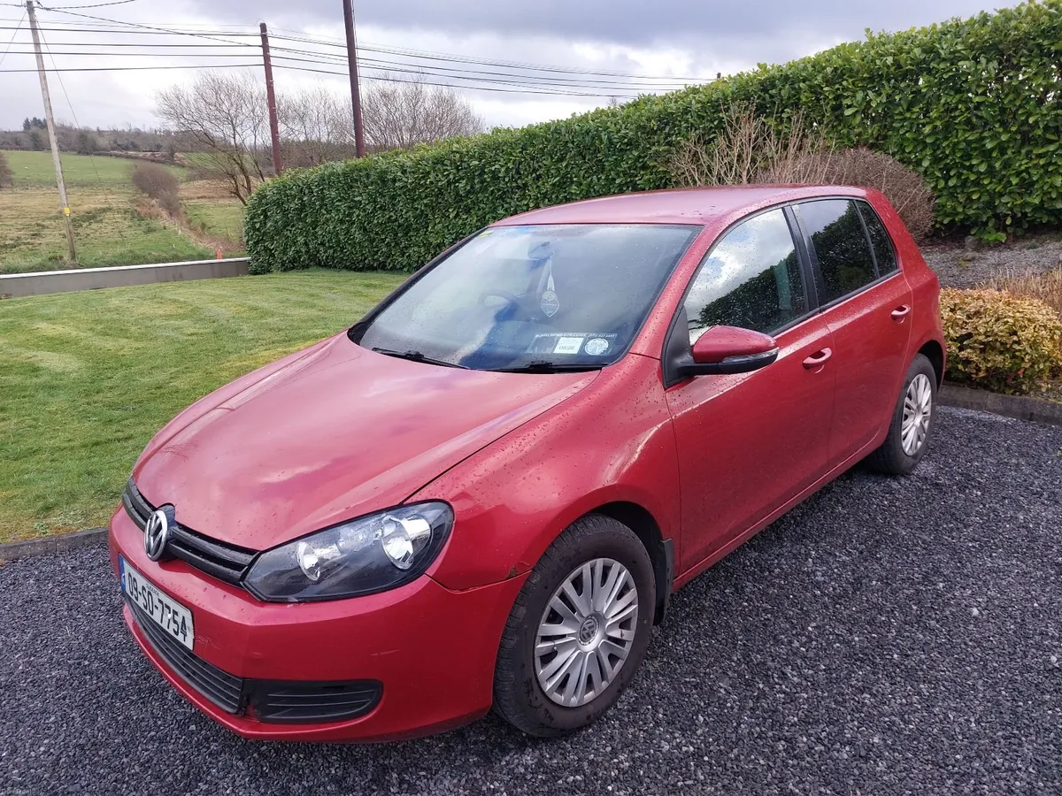 Volkswagen Golf 2009 - Image 2