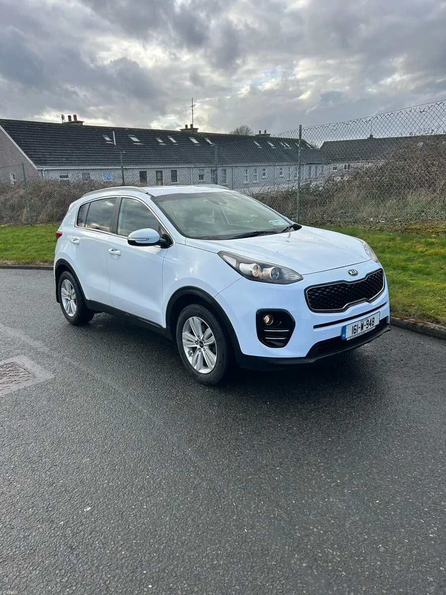 161 Kia Sportage 1.7 Diesel NCT & TAX - Image 3