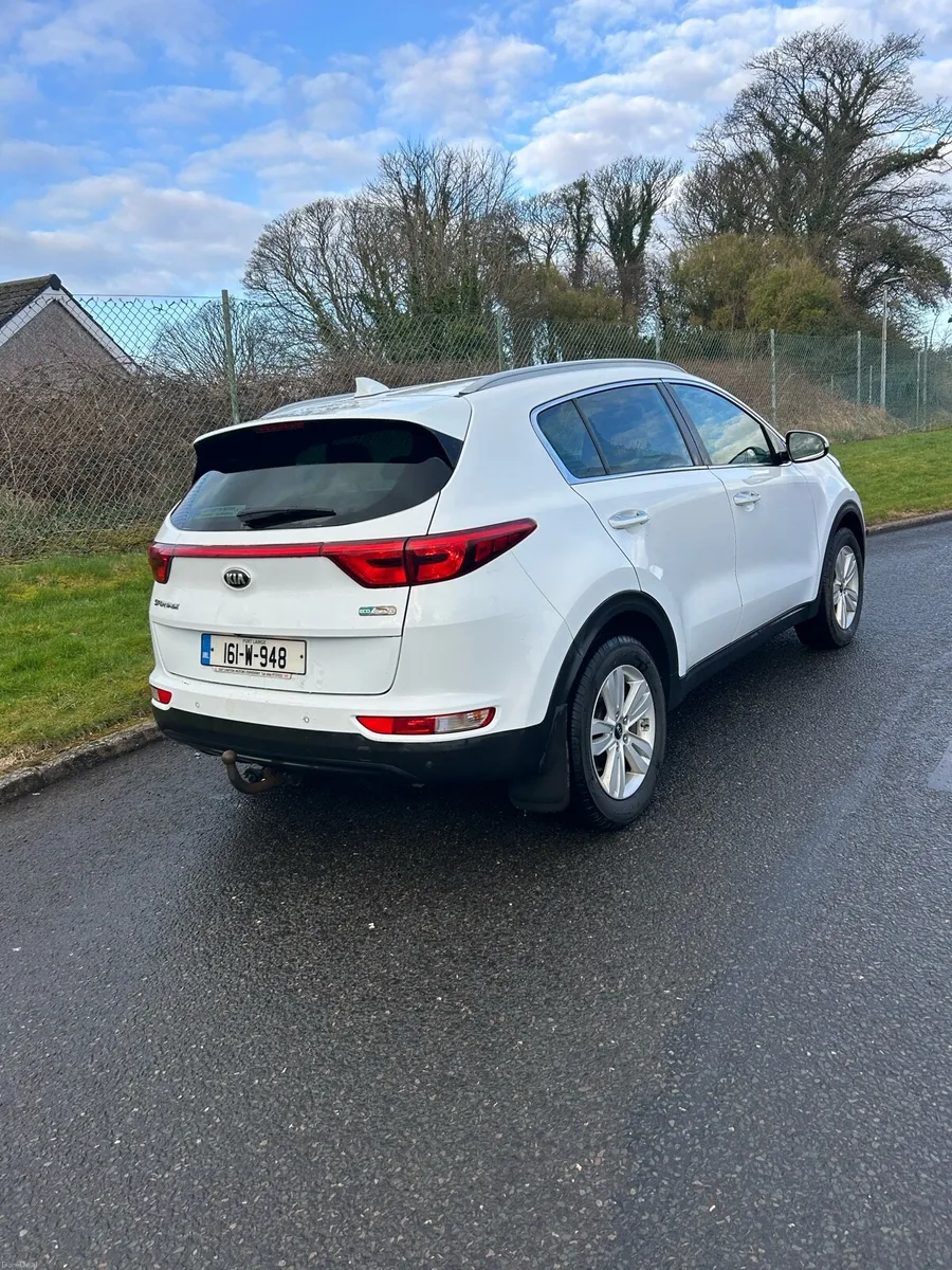 161 Kia Sportage 1.7 Diesel NCT & TAX - Image 4