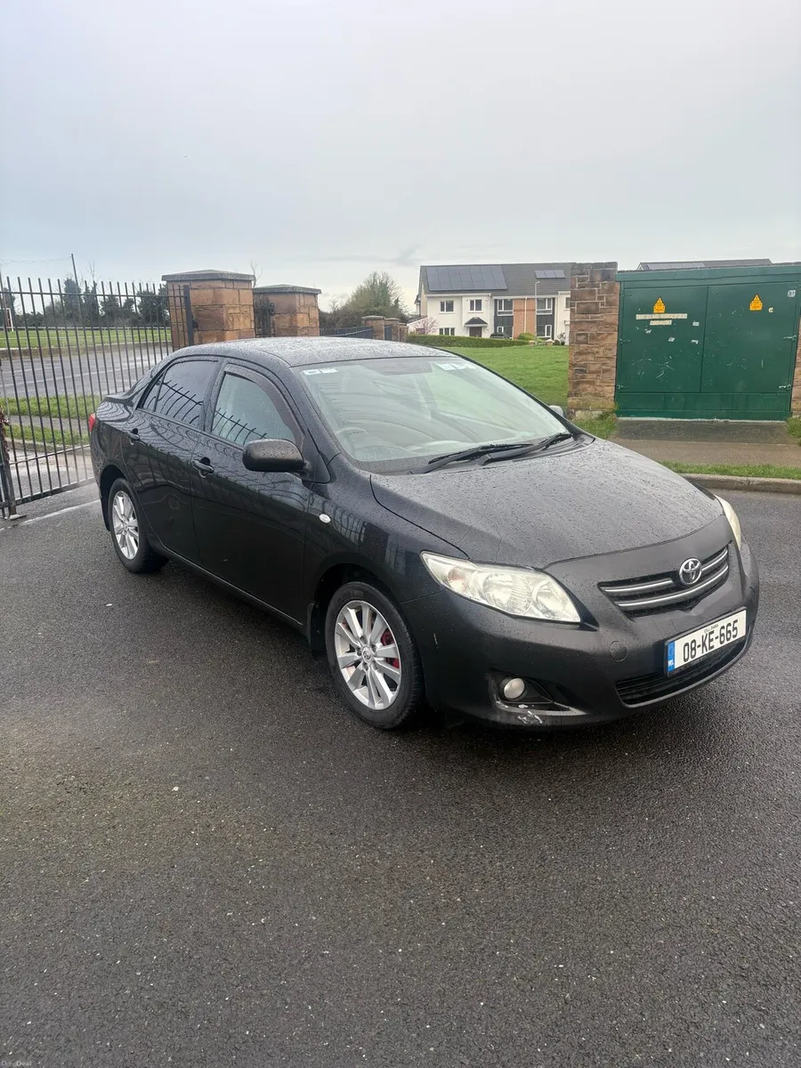 Toyota corolla - Image 1