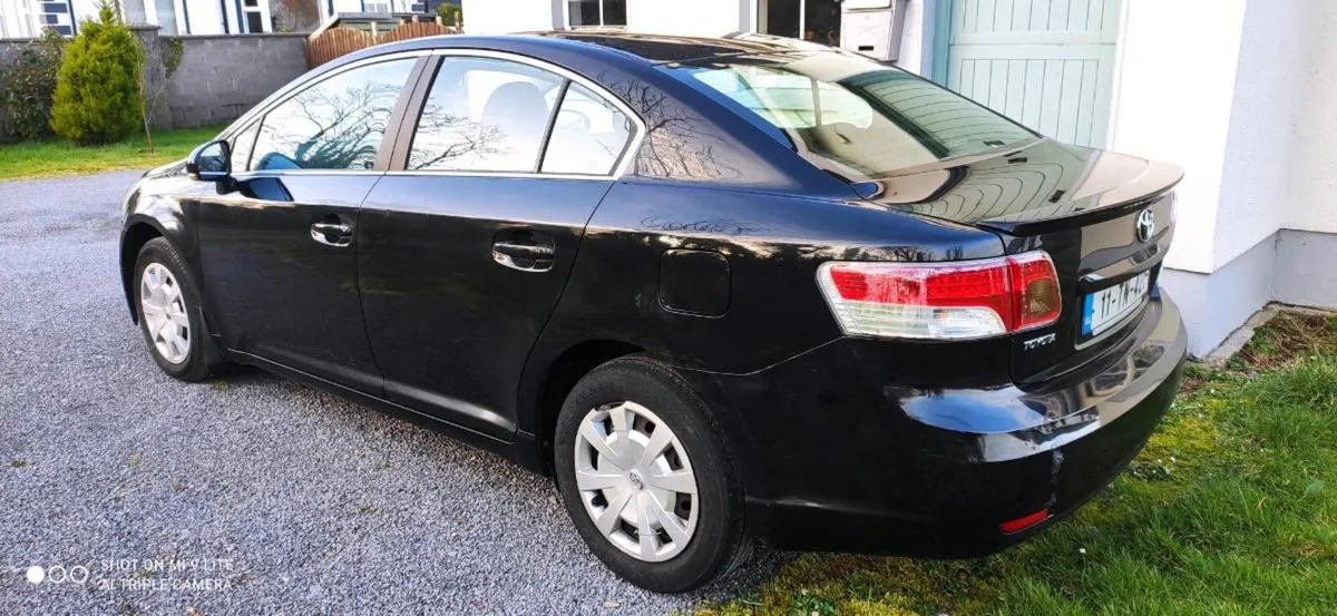 Toyota Avensis 2.D - Image 3