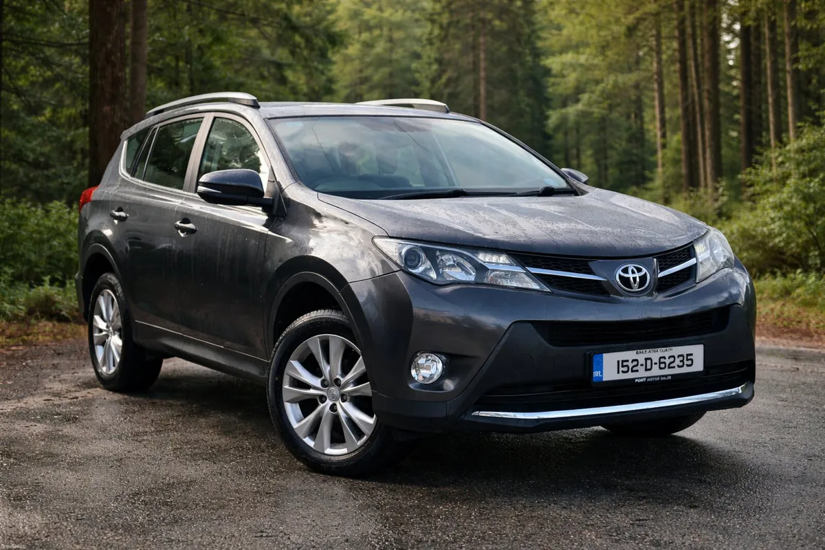 152 TOYOTA RAV2 2.0 D4D SOL - LOW KMS - LEATHER - Image 2