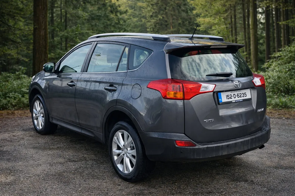 152 TOYOTA RAV2 2.0 D4D SOL - LOW KMS - LEATHER - Image 4