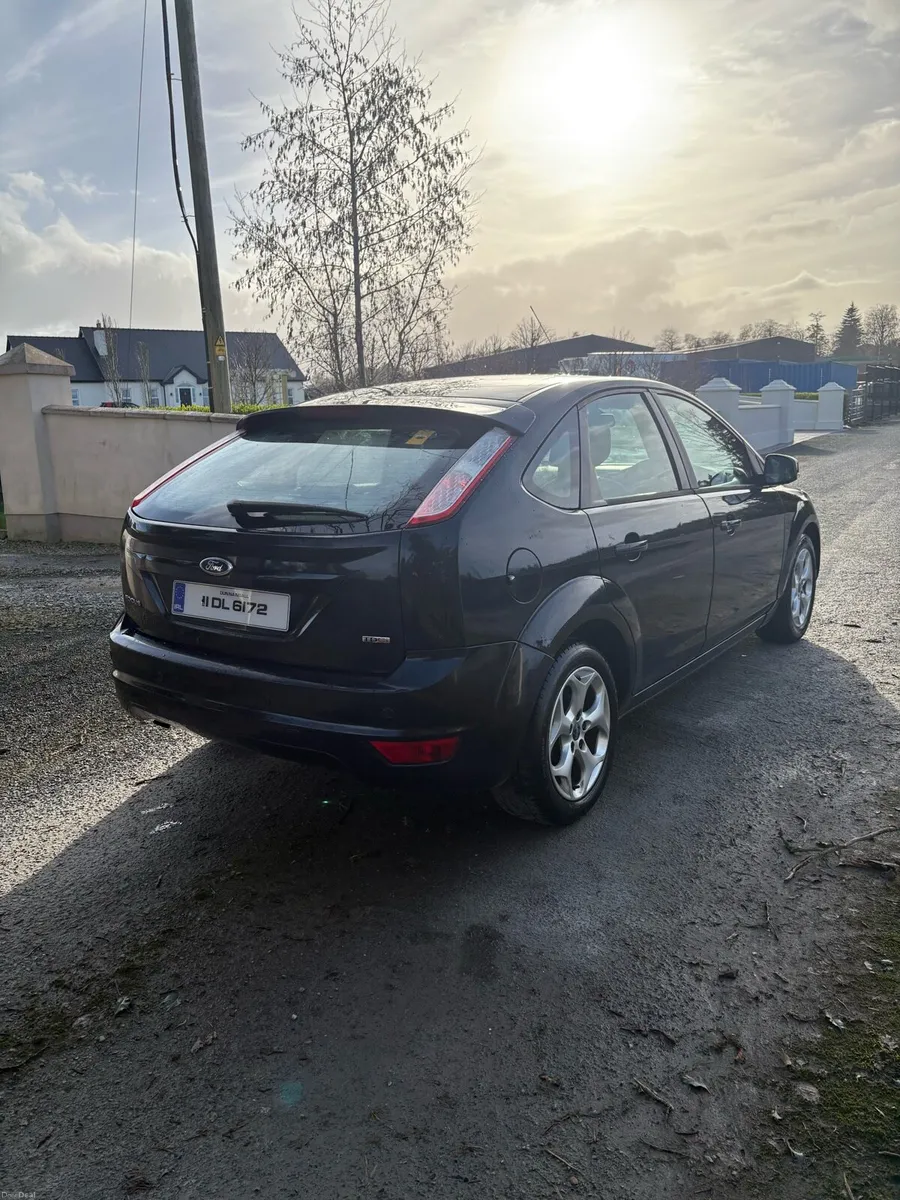 2011 Ford Focus Tax & Nct - Image 4