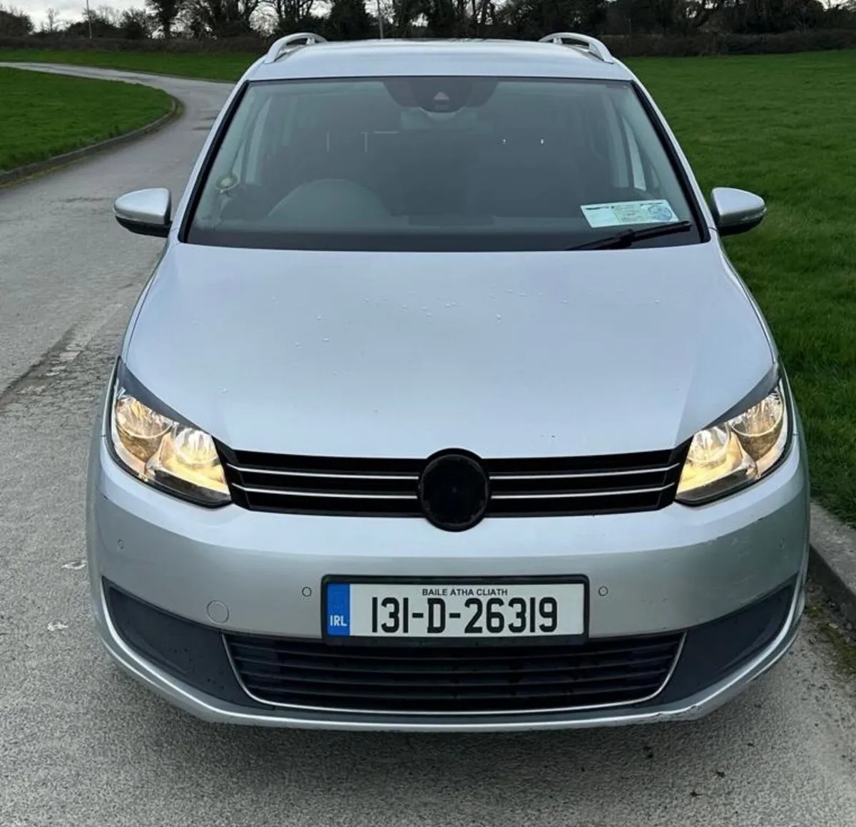 Volkswagen Touran 2013  Only 76,892 Kmh - Image 3