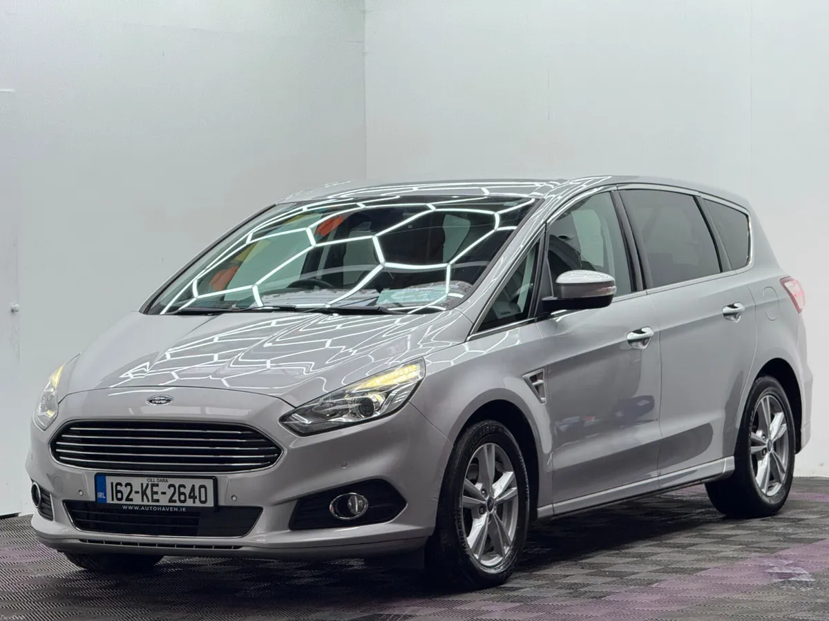 2016 Ford S-Max 2.0TDCi Titanium, 7 seater - Image 3