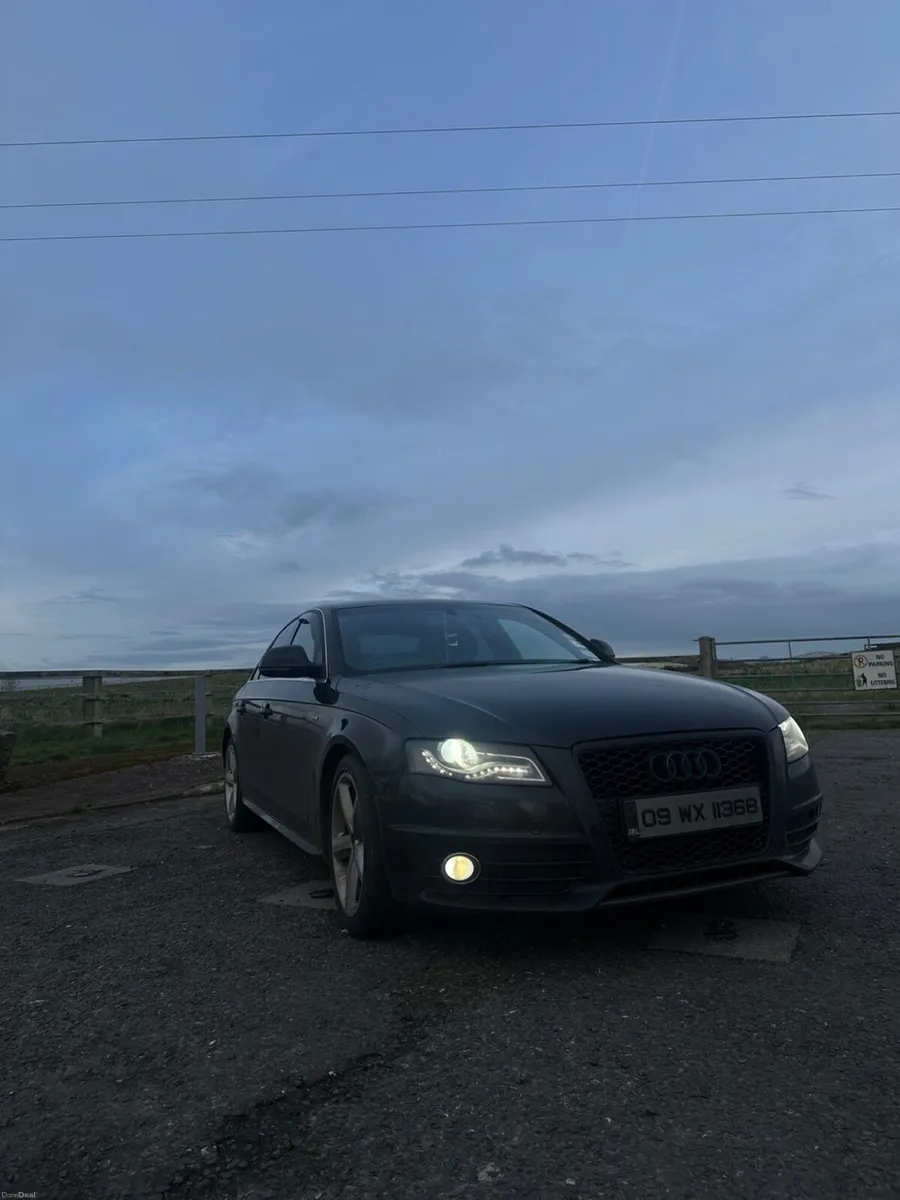 Audi A4 2009 - Image 1