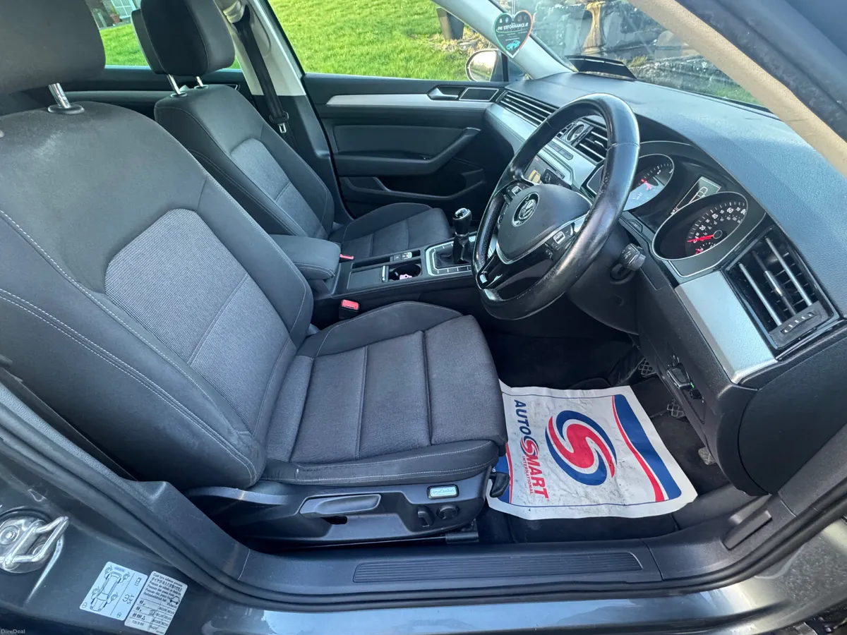 Volkswagen Passat 2015 2.0 TDI - Image 3