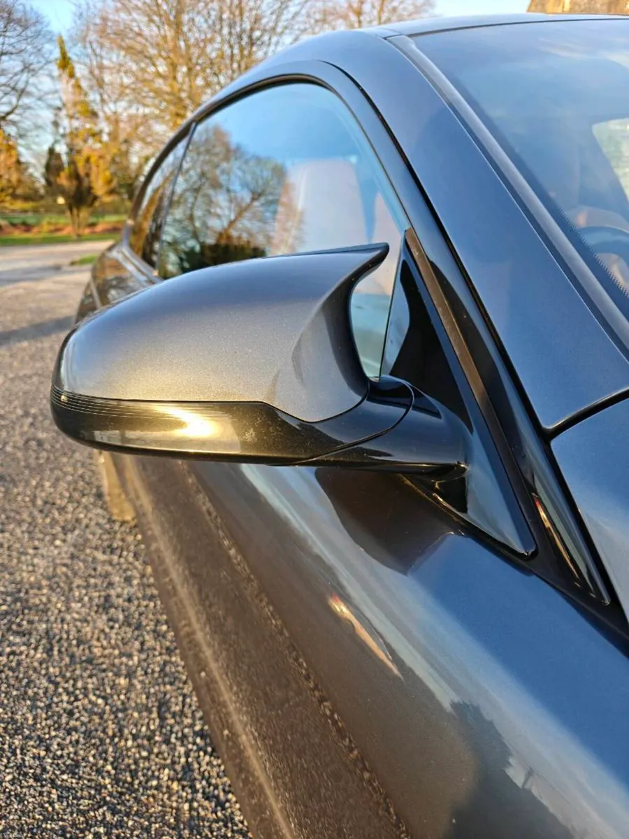 BMW M4 COMPETITION - Image 4