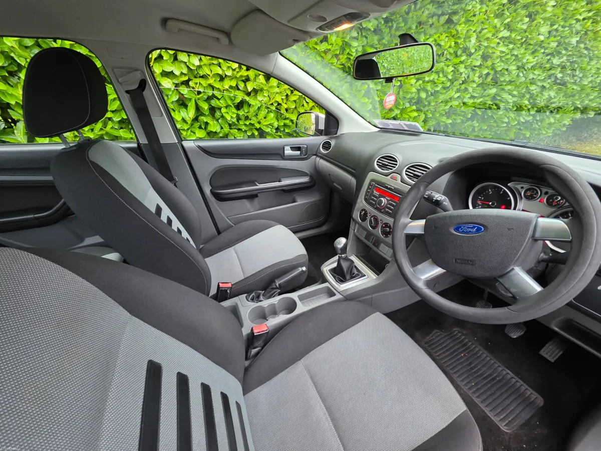 Ford Focus 2010 Style 1.6 TDCI Nct 01/27 Tax 03/26 - Image 4