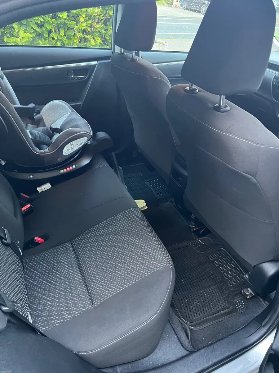 Toyota Corolla 2014 - Image 3