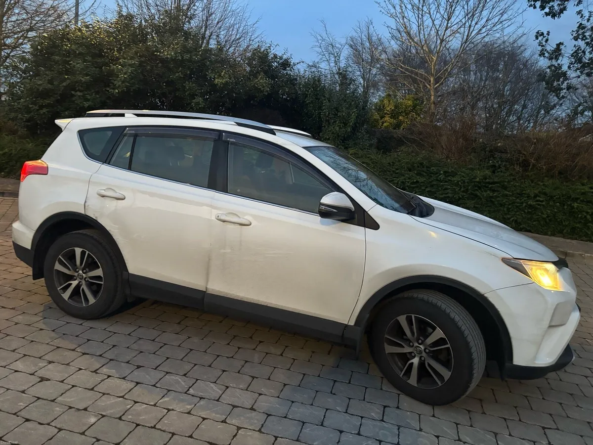 Toyota Rav 4 2.0 Diesel luna - Image 3