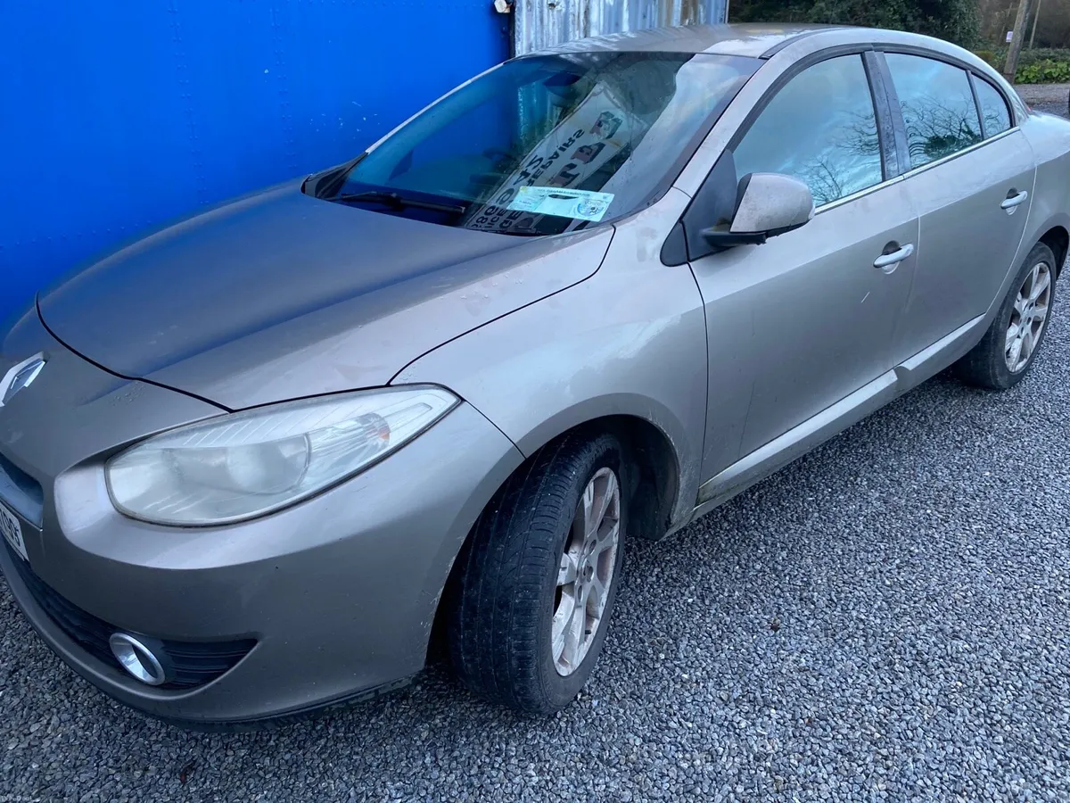 2011 RENAULT FLUENCE TOMTOM TAXED 5/26 - Image 4