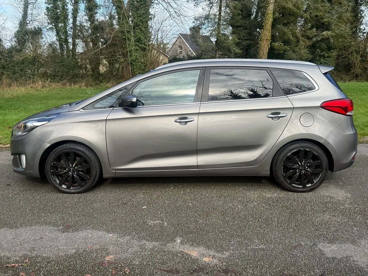 2013 Kia Carens 7 Seater NCT 10/26 - Image 4