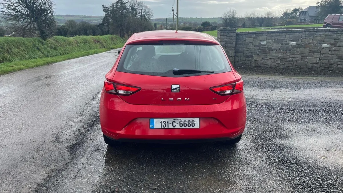 €6100 Seat Leon Full Service History Nct Tax - Image 4