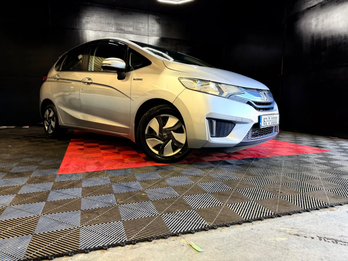 2015 Honda Fit Hybrid ( Low Mileage) - Image 2