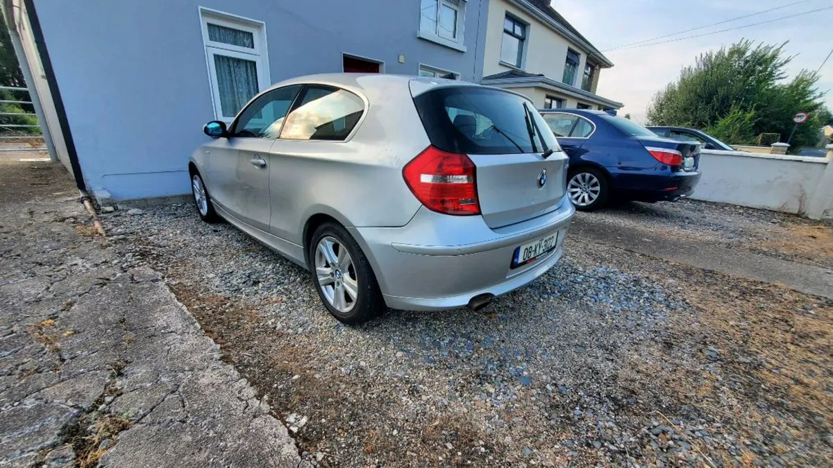 BMW 116i automatic - Image 4
