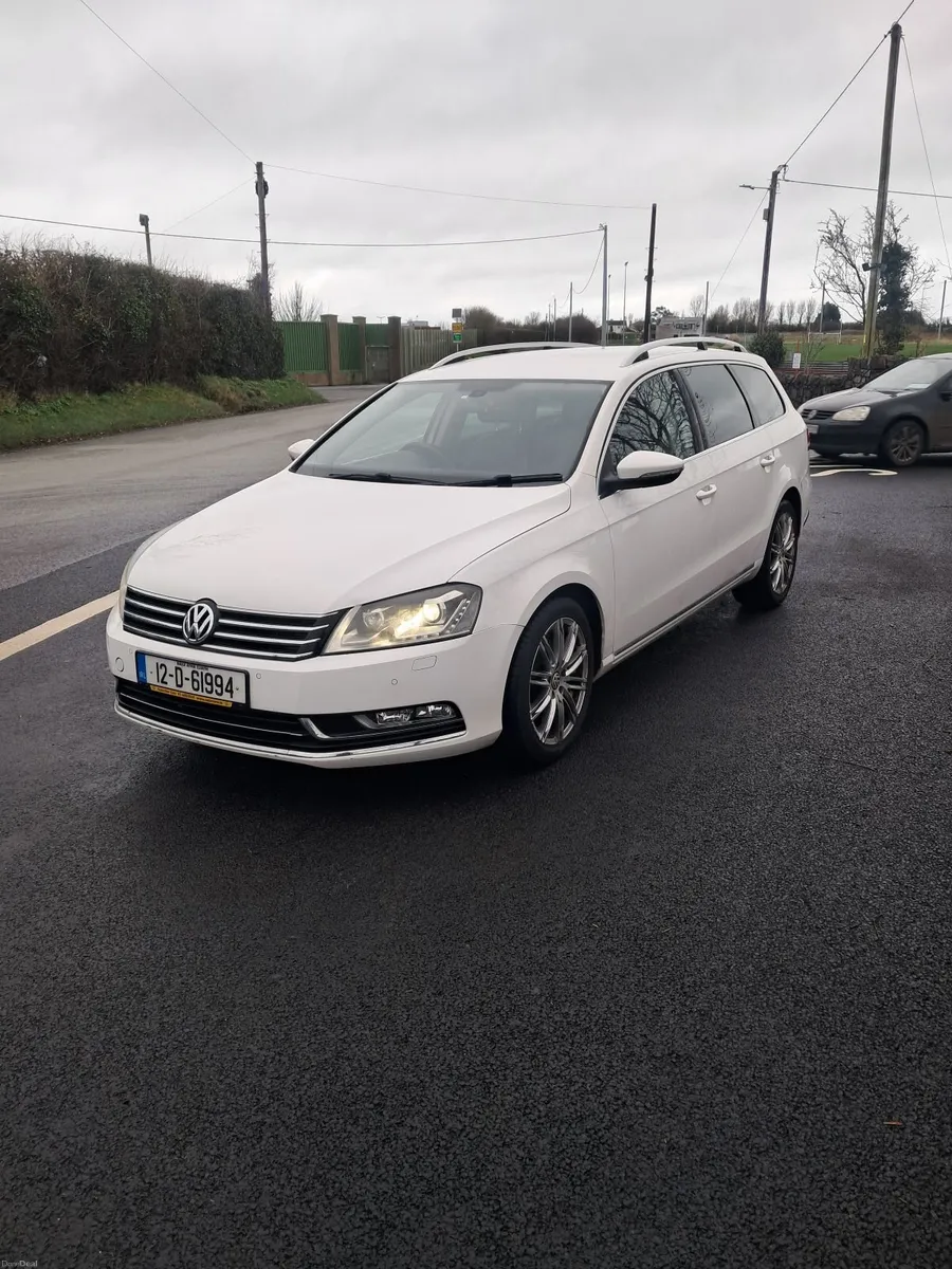 Volkswagen Passat 2012 Automatic - Image 1