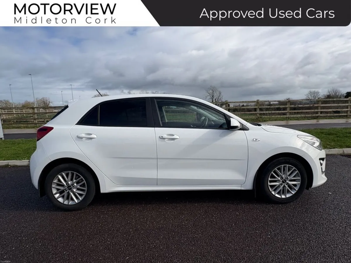 Kia Rio 231 **Showroom condition**Only 20, 000Kms* - Image 2