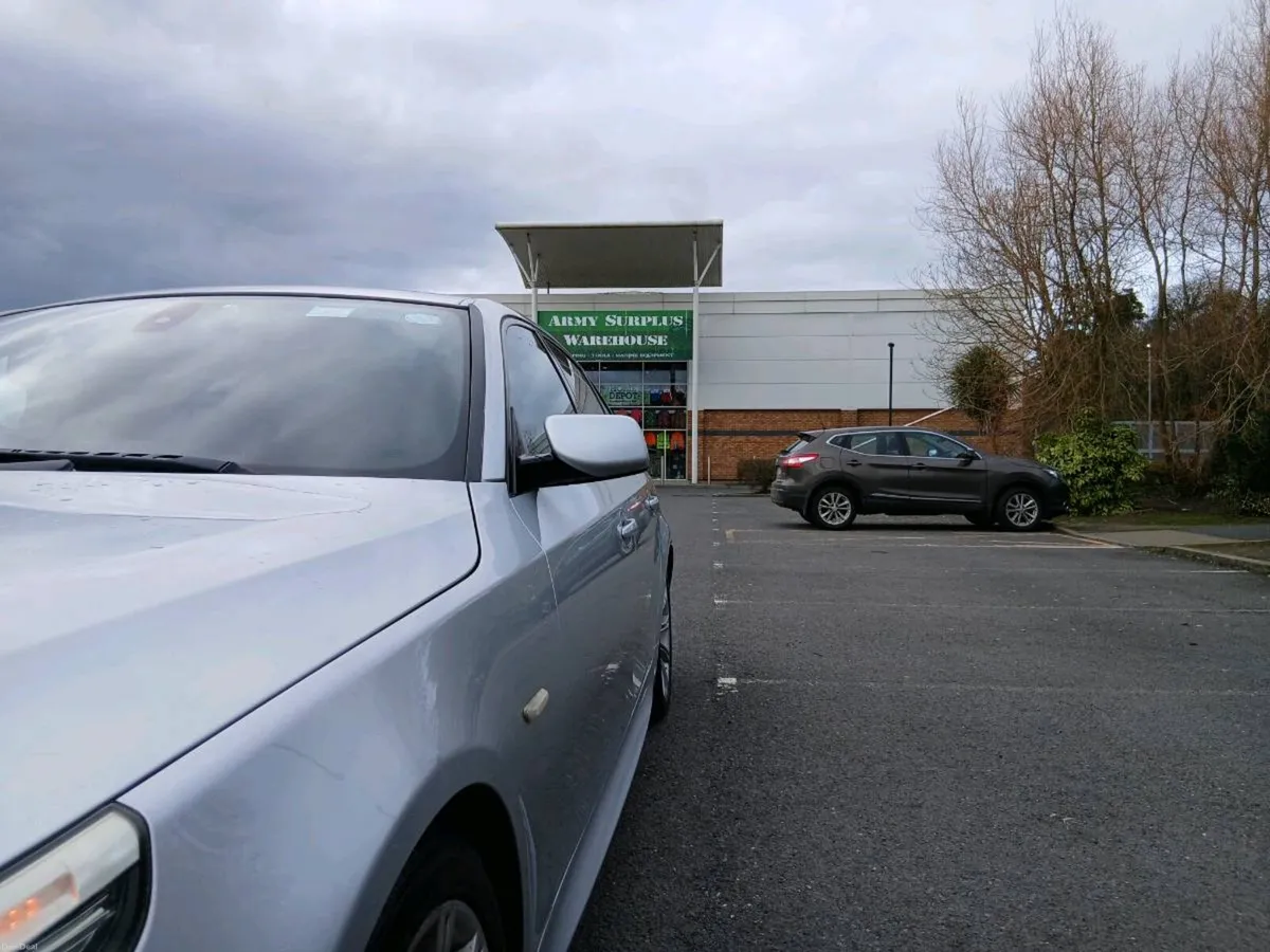 Bmw e60 520d msport - Image 4