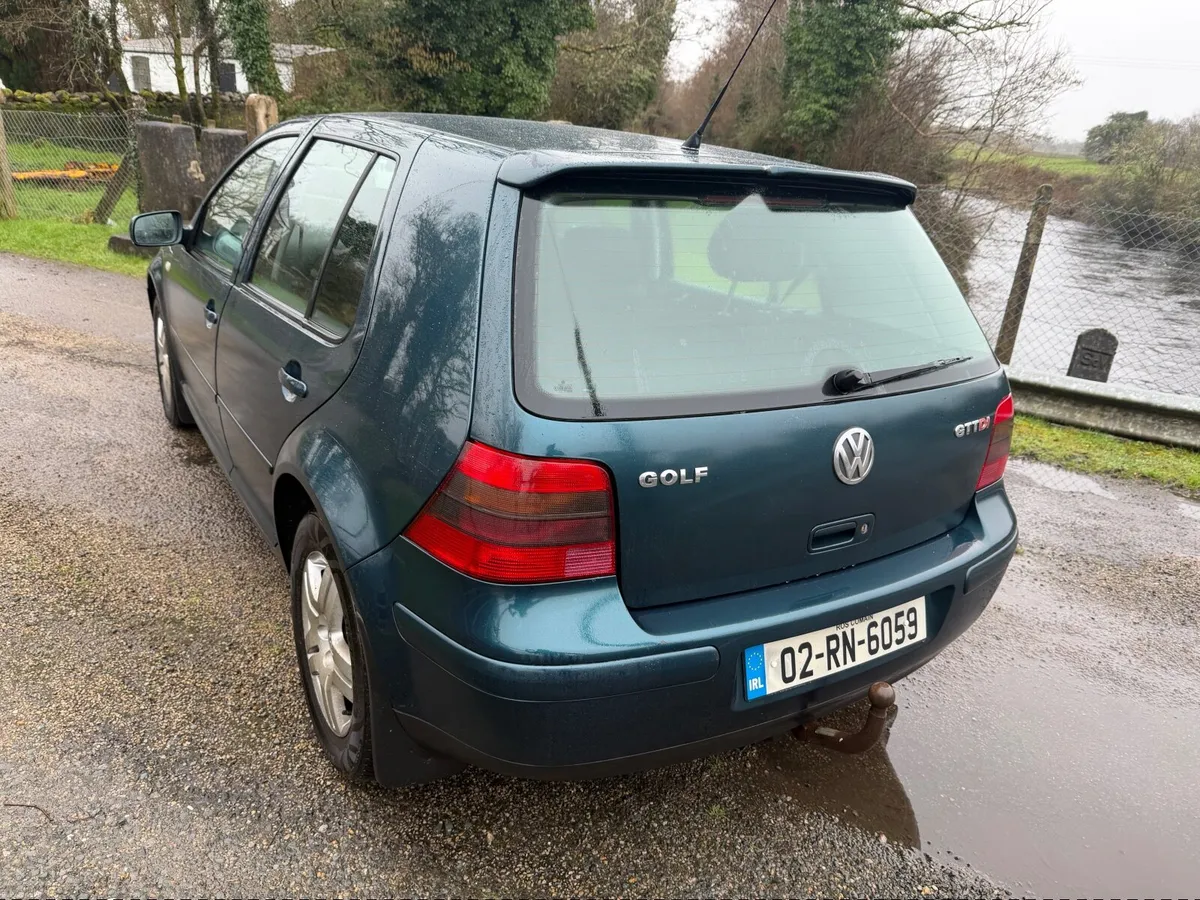 Volkswagen Golf 2002 130break - Image 2