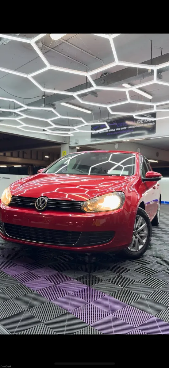 VW Golf 1.6 TSi - VERY LOW MILEAGE - Image 1