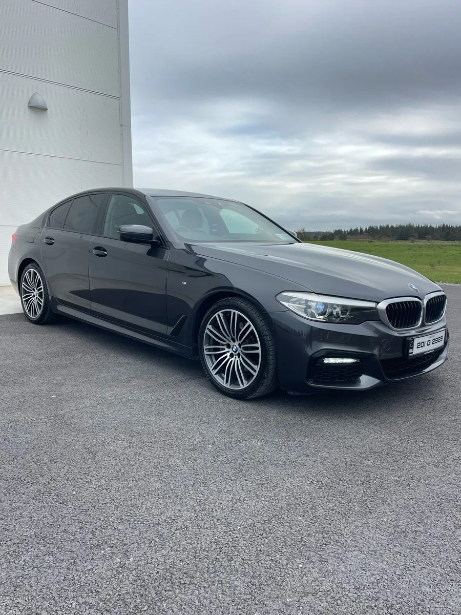 BMW 5-Series 520D M Sport - Image 2