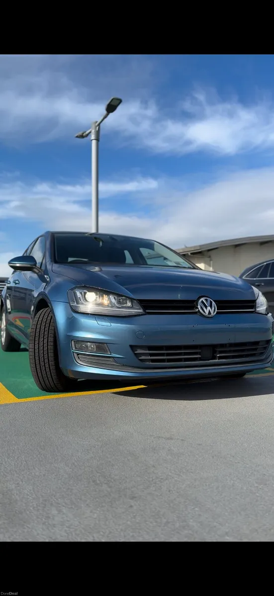 15 VW Golf 1.2 TSI  - HIGHLINE - Image 2