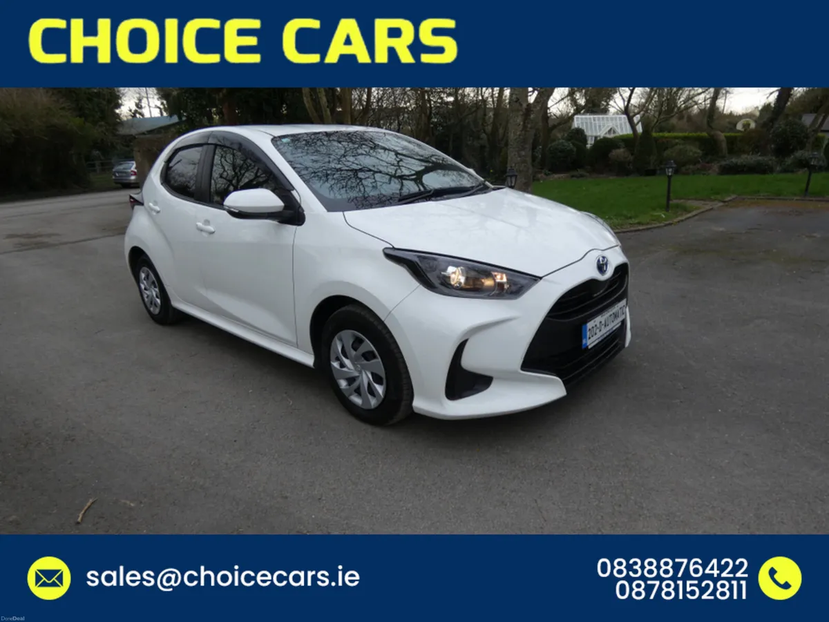 Toyota Yaris 1.5 AUTO HYBRID - Image 1
