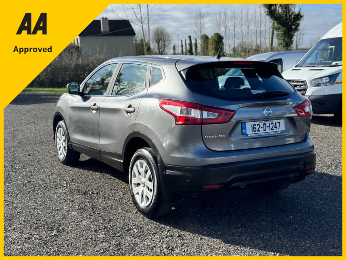 Nissan Qashqai 1.6 DSL XE CVT SAFETY PK E6 4DR - Image 2