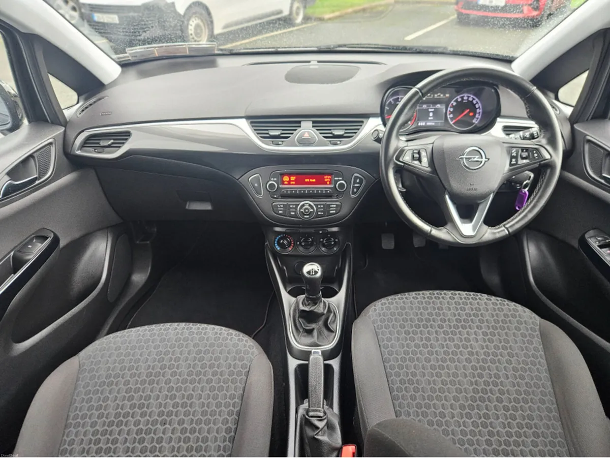 Opel Corsa CORSA  SC 1.4 - Image 2