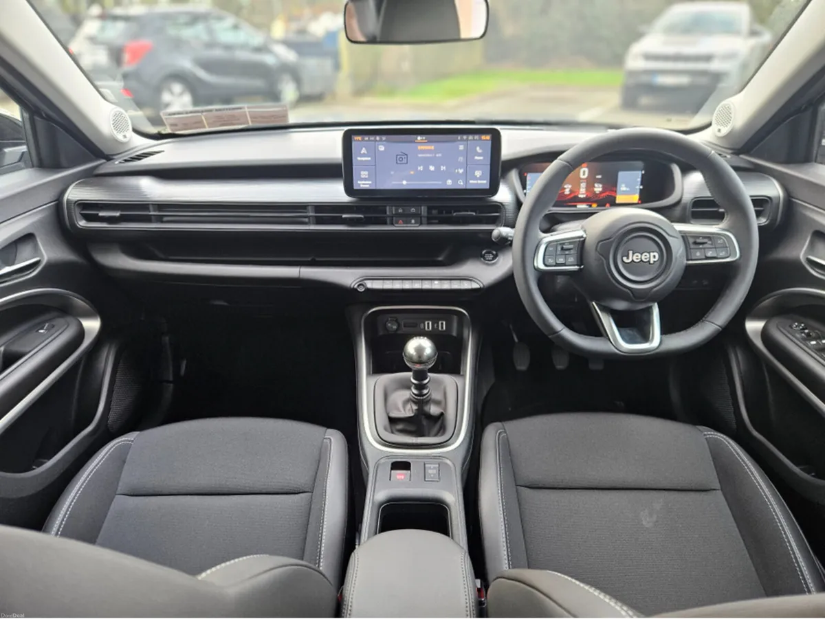 Jeep Avenger 1.2 100HP MT ALTITUDE - Image 2