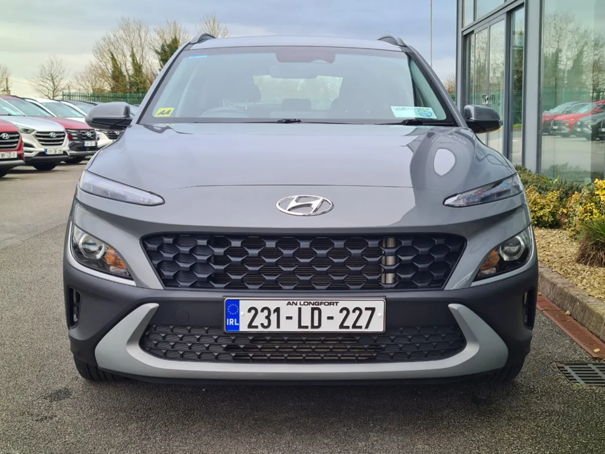 Hyundai KONA KAUAI COMFORT 5DR - Image 2