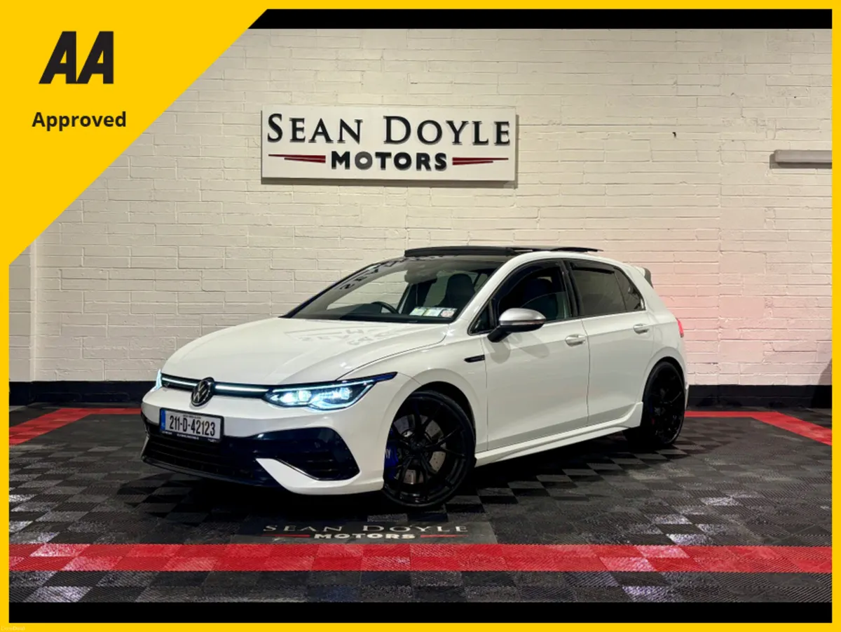 Volkswagen Golf 2021 2.0 TSI R MK8 AUTO PANORAMIC - Image 4