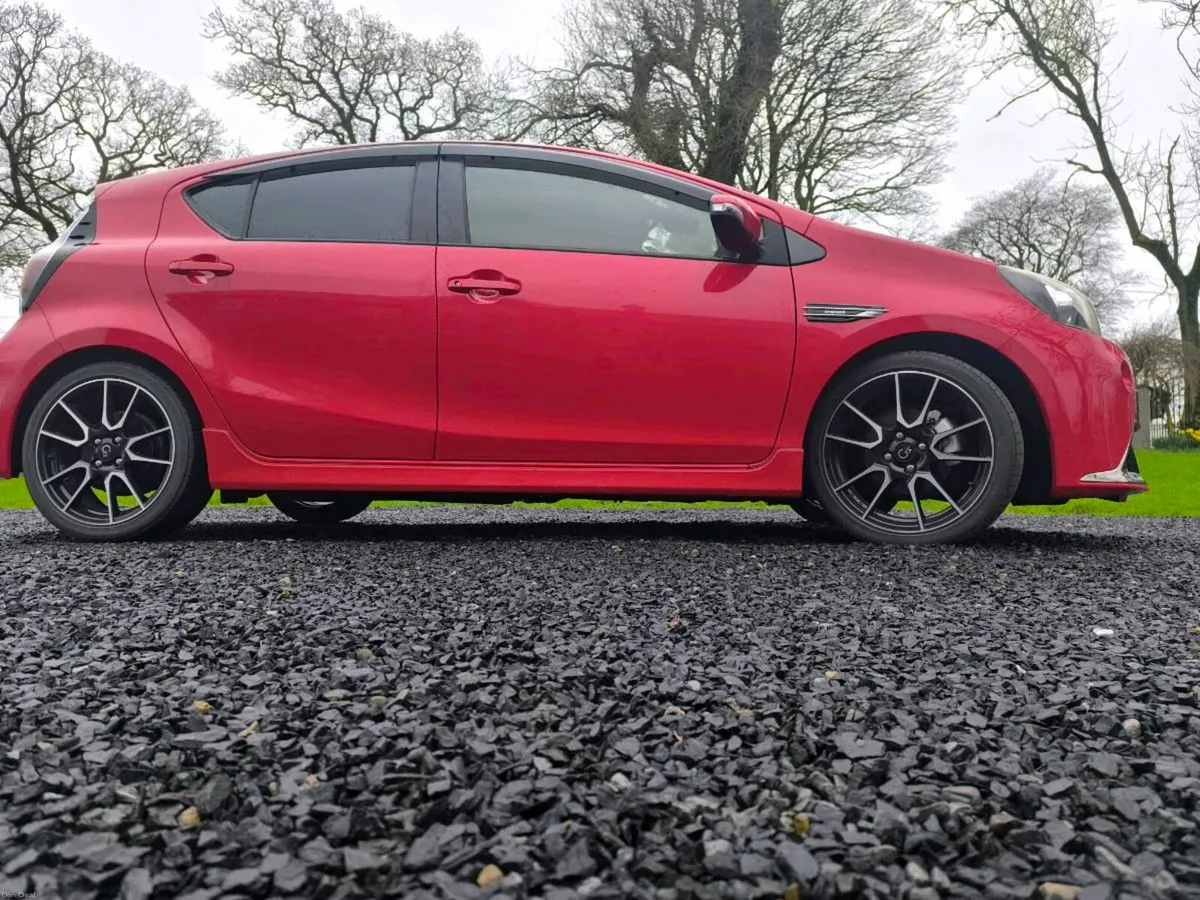 🔥 RARE 2016 TOYOTA AQUA G G’s FACTORY SPORT 🔥 - Image 3