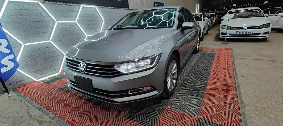 152 VW Passat - 1.4 Petrol Automatic Fresh Import - Image 4