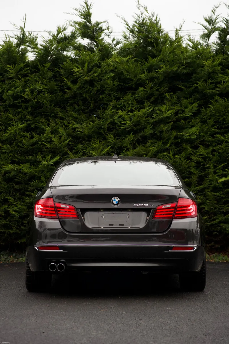 🌟 BMW 523D Luxury 2015 With Low Mileage 🌟 - Image 3